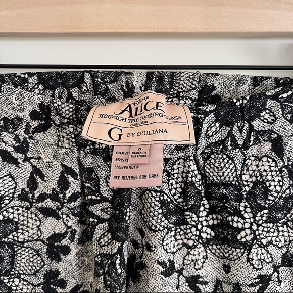 Disney | Baroque Wonder & Whimsy Pants - Picture 4 of 7